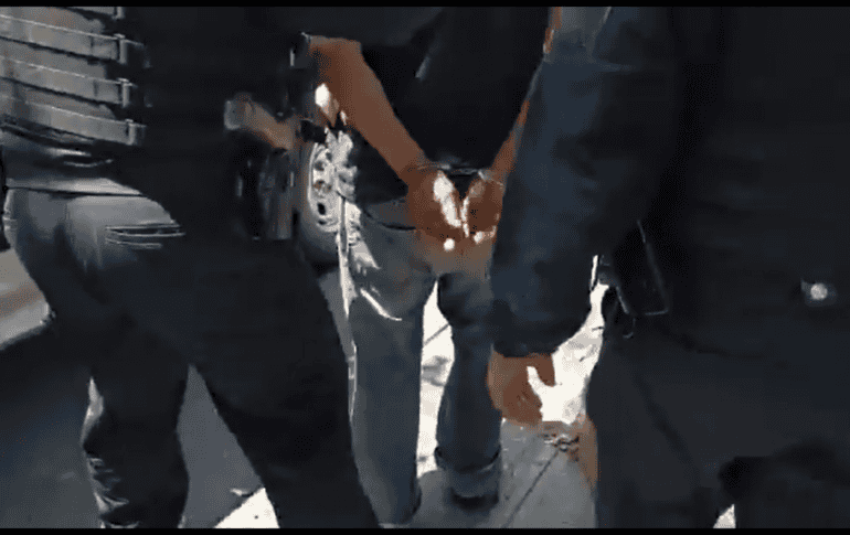 Dante “N” es puesto a disposición de la agencia del Ministerio Público especializada en atender agresiones contra personal médico. TWITTER/@PoliciaGDL