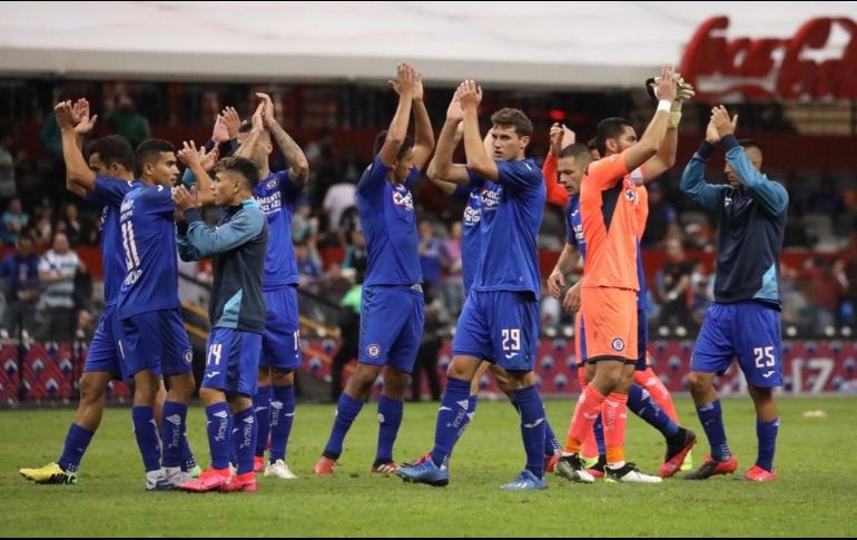 Es el segundo futbolista del equipo que da positivo en la semana. El club mantiene sus nombres bajo privacidad y ambos son asintomáticos. TWITTER / @CruzAzulCD