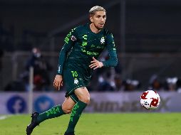 A pesar de que su posible fichaje había causado ilusión en una gran parte de la afición rojinegra, el volante chileno Diego Valdés no llegará a los Zorros del Atlas para el próximo Apertura 2020. Imago7 / ARCHIVO