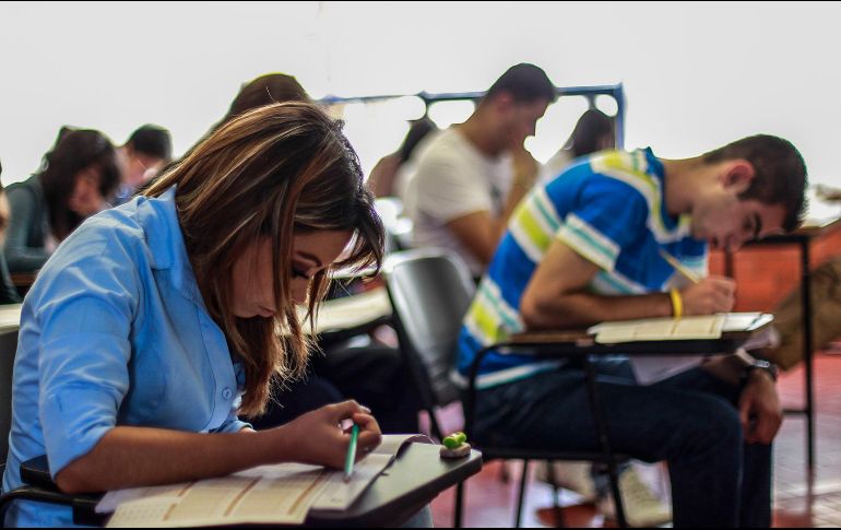 Esta es la tercera vez que se pospone la aplicación de la prueba. EL INFORMADOR / ARCHIVO