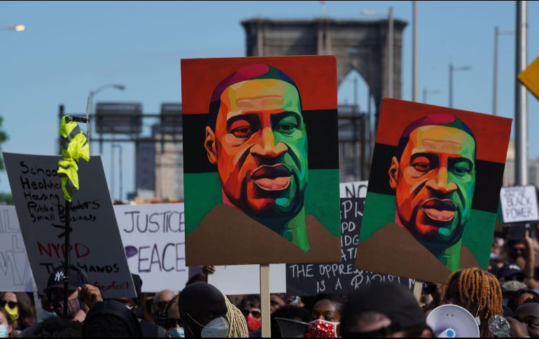 Kueng es uno de los tres ex policías de Minneapolis acusados de ayudar e incitar al homicidio de segundo grado. AFP/B. Smith