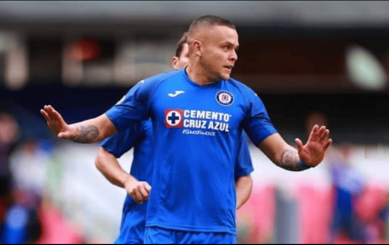 Rodríguez debe esperar varias semanas aislado para poder incorporarse a los entrenamientos del equipo. INSTAGRAM / @jona_rodriguez21