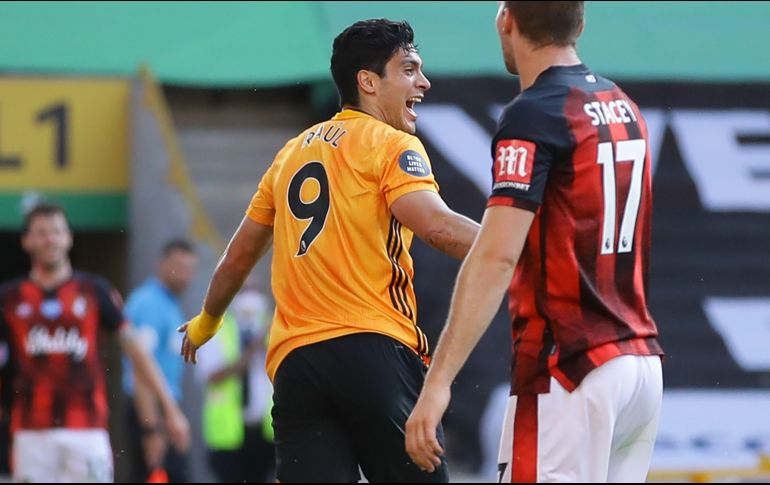 Con este gol, Jiménez está a cuatro del máximo artillero de la competición, el delantero inglés del Leicester City Jamie Vardy. AFP / R. Heathcote
