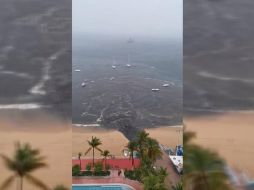 Las imágenes divulgadas a través de Internet generaron indignación. ESPECIAL