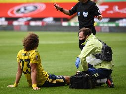 Luis firmó hace escasos días una extensión de contrato de un año para quedarse en el club inglés hasta 2021. AFP / O. Scarff