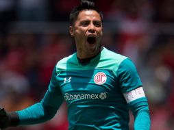 Uno de los obstáculos para Pumas es el salario alto de Talavera. EL INFORMADOR / ARCHIVO