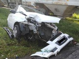 Choca contra el tren en Tlajomulco y se salva
