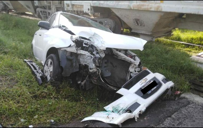 Pese al golpe la mujer únicamente presentó una lesión en el brazo izquierdo. ESPECIAL /