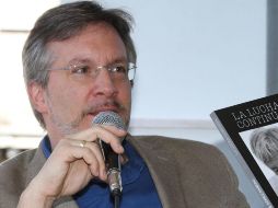 El organismo llamó a Ackerman a conducirse con civilidad y respeto a los derechos humanos de quienes ejercen el periodismo. NTX/ARCHIVO