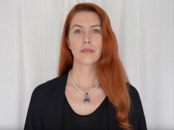 La NASA crea collar para evitar que te toques la cara