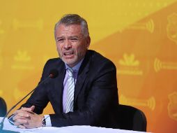 MAL RECUERDO. Uno de los reclamos más marcados que la afición rojiblanca ha tenido hacia él se debe a las salidas de Matías Almeyda y Rodolfo Pizarro, artífices del décimo segundo título de las Chivas. IMAGO7