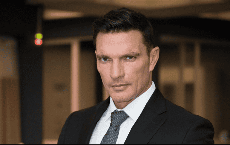 Gil buscará en EU debido a que “el sistema mexicano es corrupto”. INSTAGRAM / @juliangil