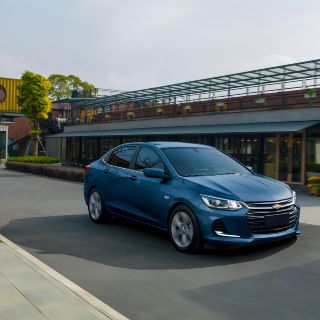 Si pierdes tu empleo después de comprar un auto, GM te devuelve el enganche