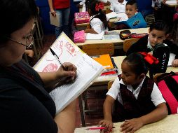 La SEJ recuerda que para adquirir la boleta y el certificado escolar, los padres de familia pueden ingresar al sitio oficial de Recrea Digital. EL INFORMADOR/ARCHIVO