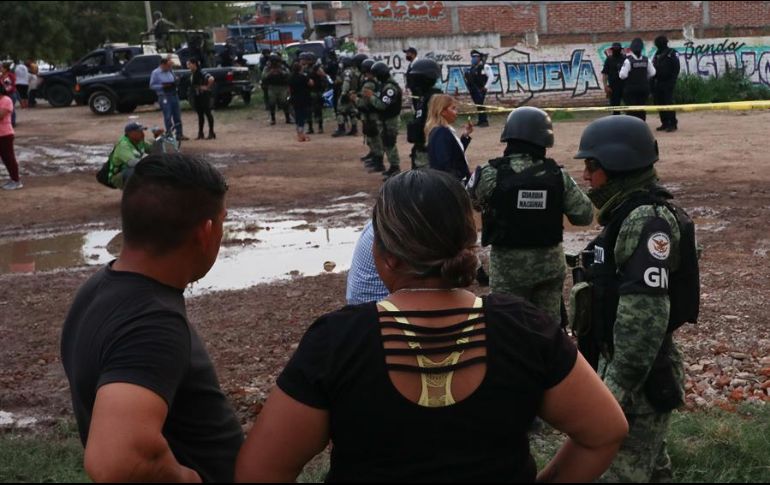 Miembros de la Guardia Nacional vigilan este jueves afuera del Centro de Rehabilitación donde ocurrieron los hechos. EFE