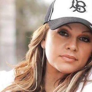 Festejan a Jenni Rivera con tema inédito