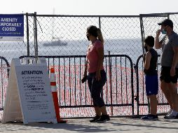 El jueves, Florida informó un nuevo récord diario de 10 mil 109 casos positivos de COVID-19. AP / L. Sladky