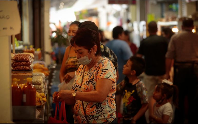 58.2% de los encuestados califica la situación en el hogar como peor hasta junio. EL INFORMADOR/F. Atilano