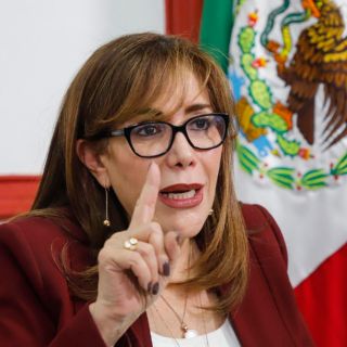 Yeidckol busca apropiarse de eslóganes de Morena y la 4T