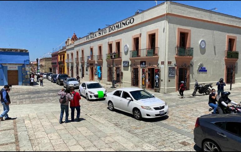 La caravana celebrada este sábado reunió a unos 50 vehículos. TWITTER@CuartaPlana