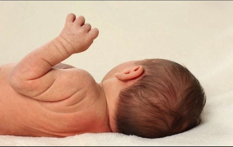 La paciente y el bebé fueron enviados a su casa después de que se detectaron anticuerpos para COVID-19 mediante la práctica de una prueba rápida. NTX/ARCHIVO