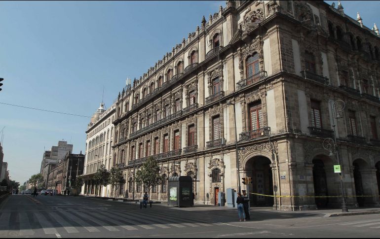 MEDIDAS. Incremento de calles peatonales y cierre de estaciones del Sistema de Transporte Colectivo Metro, son algunas de las medidas que se contemplan para la reapertura del centro histórico de la CDMX. ARCHIVO