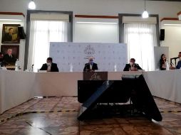 Autoridades municipales en la presentación de la plataforma de empleo. TWITTER@DelToroIsmael