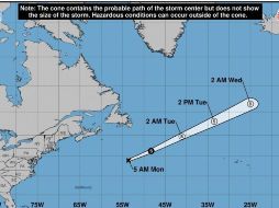 Fotografía cedida por el Centro Nacional de Huracanes (NHC) donde se observa la trayectoria de tres días de la tormenta tropical 