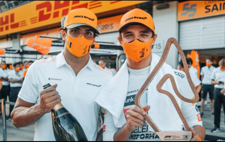 DUPLA. Durante el GP de Austria, Carlos Sainz (IZQ) terminó en la quinta posición, mientras que Lando Norris (DER) obtuvo su primer podio al quedar tercero. TWITTER/@Carlossainz55