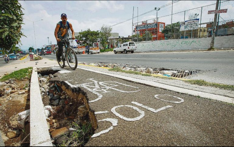 ALFREDO GARCÍA. Sus fotos figuran en “Alquimia a dos ruedas”. CORTESÍA