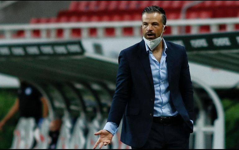 SE PREPARAN. El técnico del Atlas se mostró satisfecho con la victoria de su equipo, sin embargo, señaló que trabajan para perfeccionar el funcionamiento del equipo de cara al Apertura 2020. IMAGO7