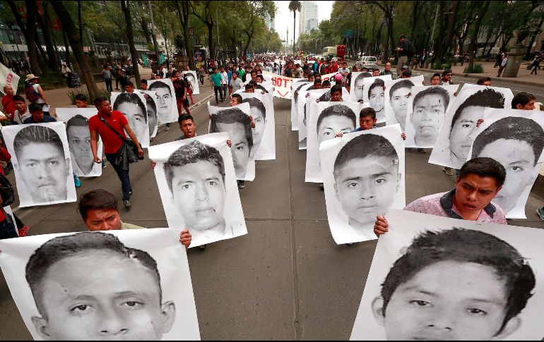 La FGR le sigue la pista al investigador en jefe, Tomás Zerón, quien huyó del país. EFE/J. Méndez