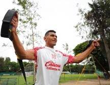 Gilberto Sepúlveda niega tener presión por ser el defensa titular en Chivas. TWITTER / @Chivas