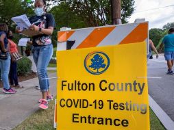Decenas de calles de Nueva York han sido declaradas peatonales temporalmente debido al alto aumento de contagios. EFE/E. Lesser