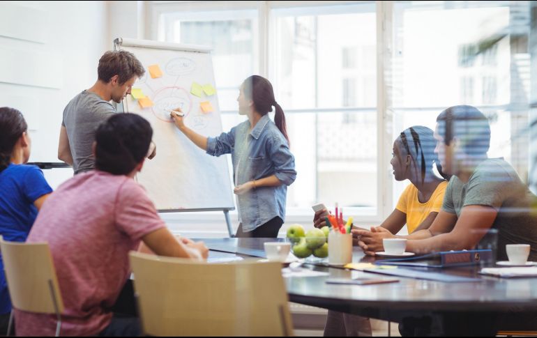 Las tecnologías de la comunicación han propiciado el surgimiento de una cultura colaborativa. ESPECIAL/Freepick