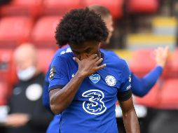 La derrota deja tocado al Chelsea, que puede perder su plaza de Liga de Campeones esta jornada si Leicester City y Manchester United ganan sus encuentros. AP / P. Powell