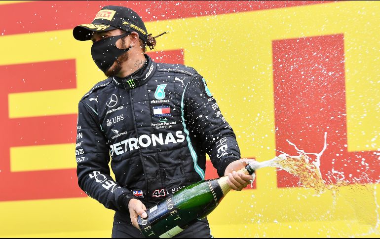 Esta victoria se convierte en la primera de la temporada para Hamilton. AP / J. Klamar