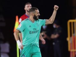 Benzema anotó un gol al minuto 16 en el partido contra el Granada. EFE / J.  Martín