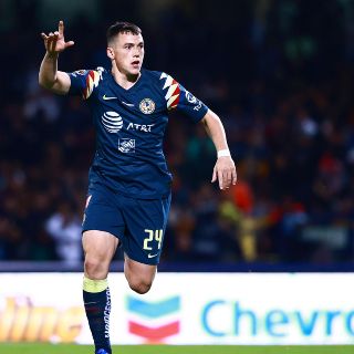 Diego Forlán asegura que Viñas y Rodríguez tienen nivel europeo