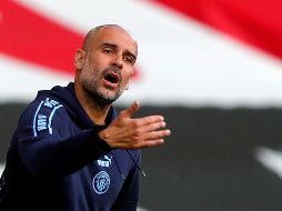 ''Esto muestra que lo que la gente dice del club no es verdad'', señaló el técnico catalán en rueda de prensa previa al partido contra el Bournemouth. AFP / ARCHIVO