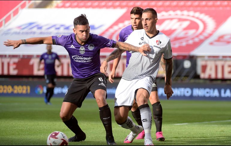 El chileno fue fichado en 2016 por Monarcas Morelia, con el que registró 90 partidos y ocho goles dentro de la Liga MX. IMAGO7