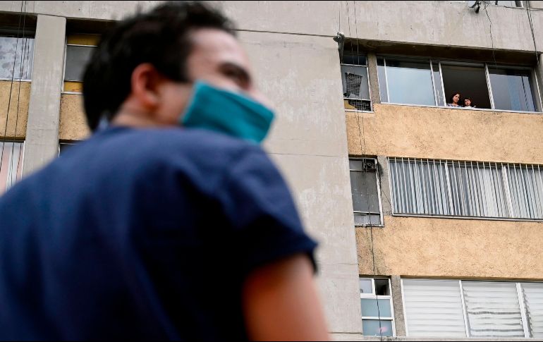 Las erupciones cutáneas podrían ser un síntoma del contagio de la COVID-19, por lo que las personas que las detecten deberían aislarse y solicitar la realización de una prueba diagnóstica, alertan. AFP / A. Estrella
