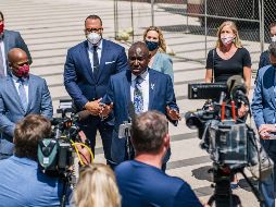 Videos policiales muestran el arresto donde murió George Floyd