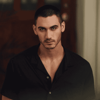 Alejandro Speitzer, de inocente "Marcelino" a oscuro seductor