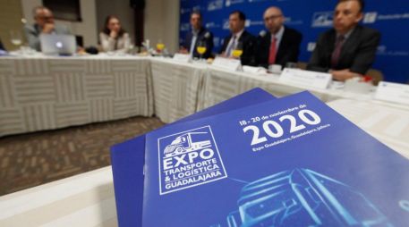 Se esperaba a unas 200 empresas del sector transportes de Norteamérica, Asia y Europa. ESPECIAL / Expo Transporte y Logística