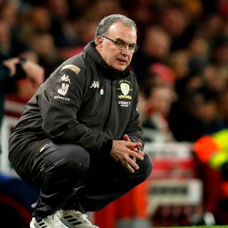Marcelo Bielsa logra el ascenso del Leeds a Premier League
