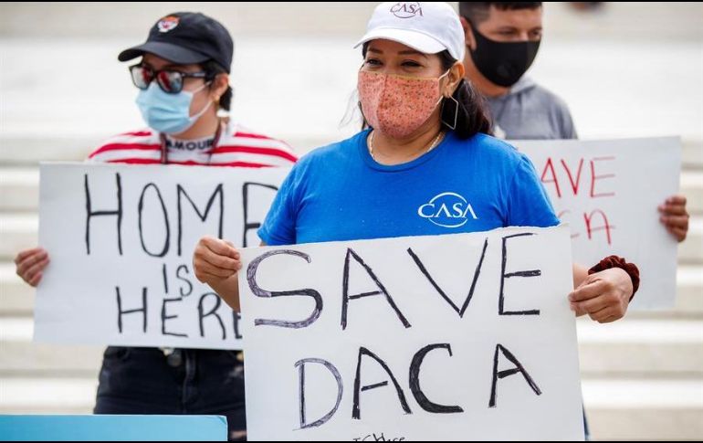 El Centro para Progreso Americano calcula que cualquier decisión sobre el DACA afecta a más de 1.1 millones de inmigrantes indocumentados si se cuentan a los familiares de los 