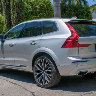 Una sueca a la medida