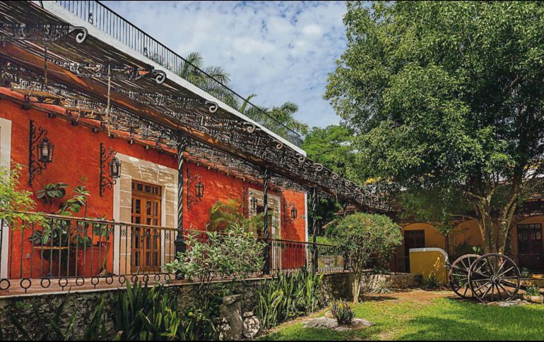 El trabajo de arquitectura de la hacienda es espléndido, como lo muestran sus espacios exteriores. ESPECIAL