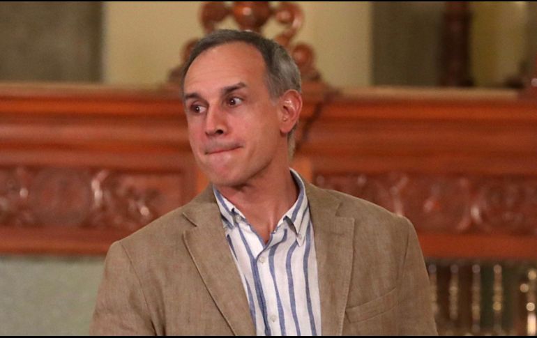 Hugo López-Gatell fue blanco de críticas en redes sociales por no respetar el 